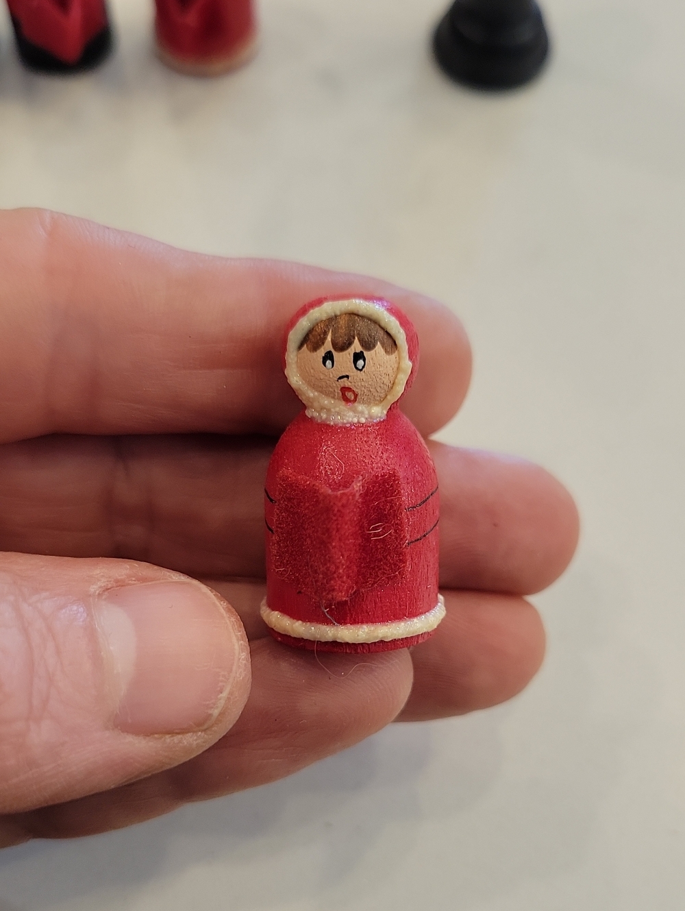 Vintage Christmas Carolers Minatures - Picture 3 of 5